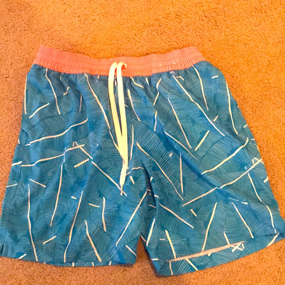 Chubbies Cool Palm and Collected Mens swim trunks medium
